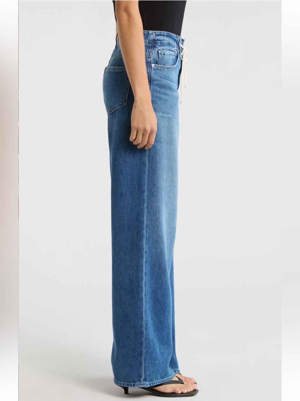 NWT Paige Zoey 31” Wide Leg Denim Jeans with Drawstring Waist - Picture 3 of 11